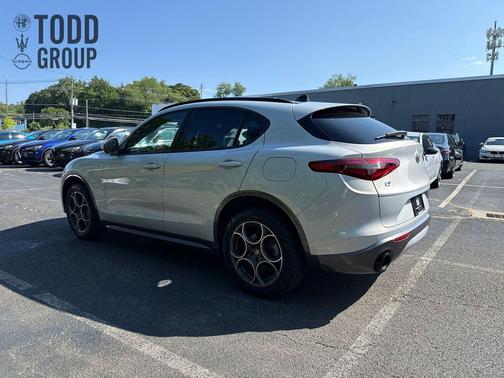 2022 Alfa Romeo Stelvio Ti