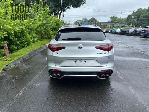 2020 Alfa Romeo Stelvio Quadrifoglio