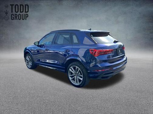 2023 Audi Q3 Premium 45 TFSI S line quattro Tiptronic