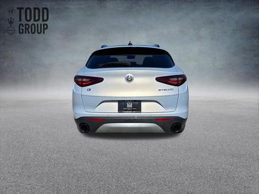 2022 Alfa Romeo Stelvio Ti