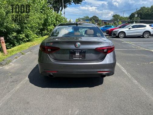 2022 Alfa Romeo Giulia Ti