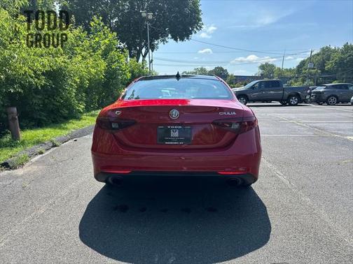 2022 Alfa Romeo Giulia Ti