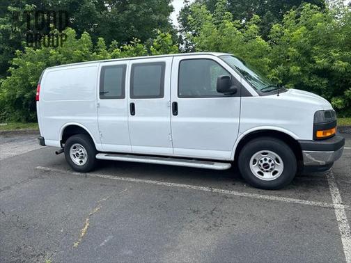 2023 GMC Savana 2500 Work Van