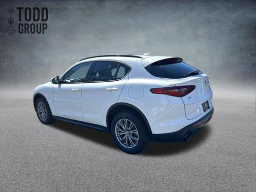 2022 Alfa Romeo Stelvio Sprint