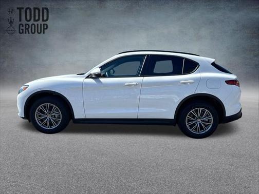 2022 Alfa Romeo Stelvio Sprint