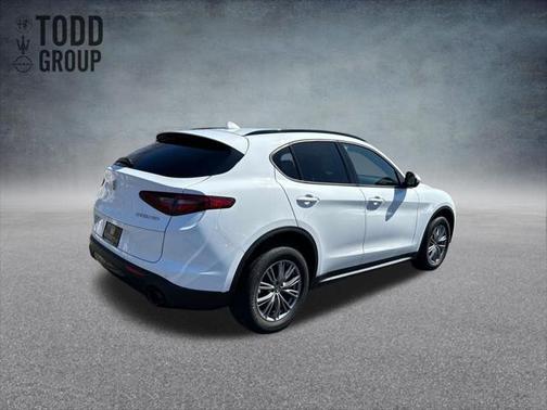 2022 Alfa Romeo Stelvio Sprint