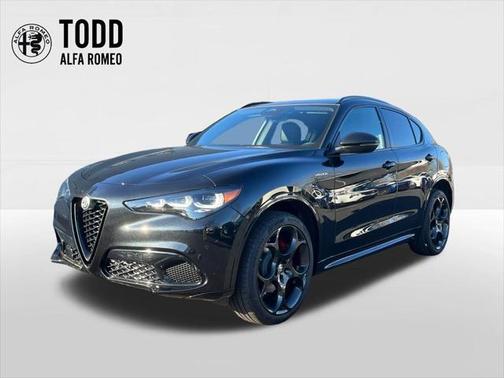 2025 Alfa Romeo Stelvio Sprint AWD