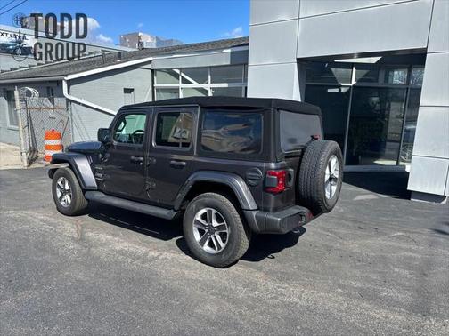 2021 Jeep Wrangler Unlimited Sahara