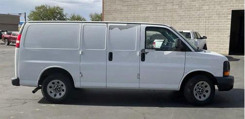 2011 GMC Savana 1500 Work Van