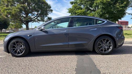 Midnight Silver Metallic 2019 Tesla Model 3 Long Range