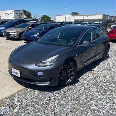 Midnight Silver Metallic 2019 Tesla Model 3 Long Range
