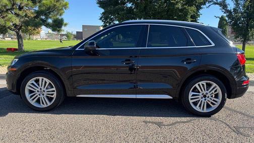2018 Audi Q5 2.0T Premium Plus