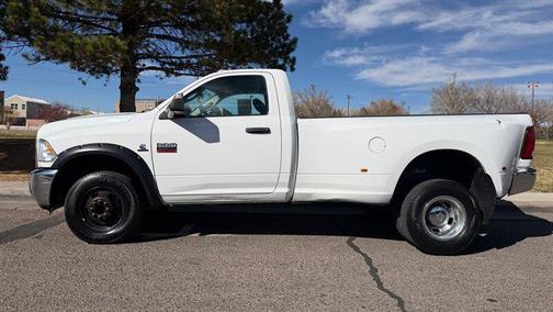 Bright White Clearcoat 2012 RAM 3500 ST