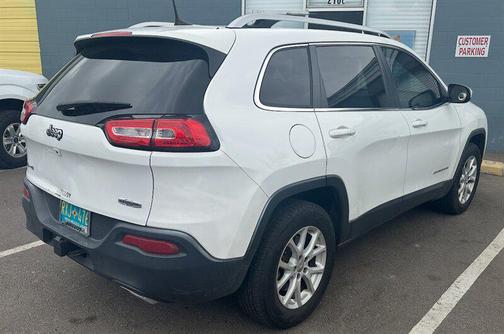 Bright White Clearcoat 2017 Jeep Cherokee Latitude