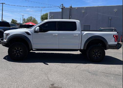 Oxford White 2017 Ford F-150 Raptor
