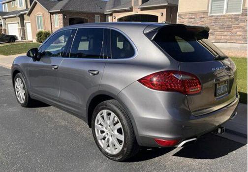 2014 Porsche Cayenne Cayenne