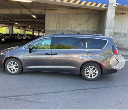 Granite Crystal Metallic Clearcoat 2020 Chrysler Voyager LXI