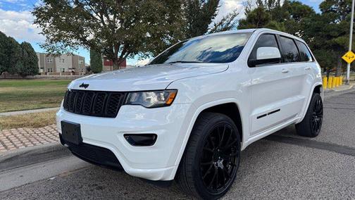 2018 Jeep Grand Cherokee Altitude