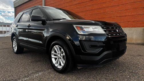 2016 Ford Explorer Base