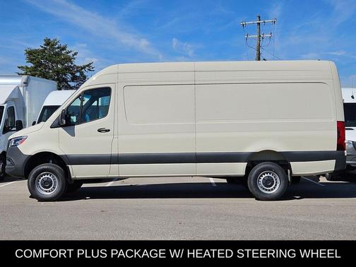 2025 Mercedes-Benz Sprinter 2500 High Roof