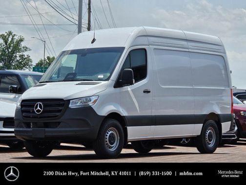 2025 Mercedes-Benz Sprinter 2500 Standard Roof