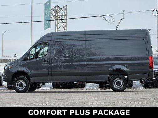 2025 Mercedes-Benz Sprinter 2500 High Roof