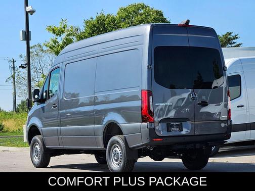 2025 Mercedes-Benz Sprinter 2500 Standard Roof