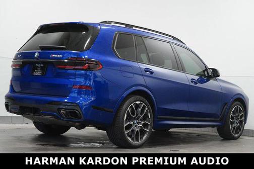 2024 BMW X7 M60i