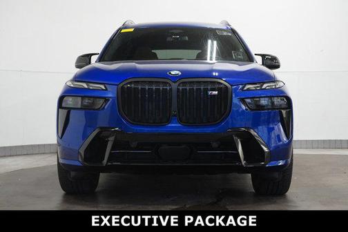 2024 BMW X7 M60i