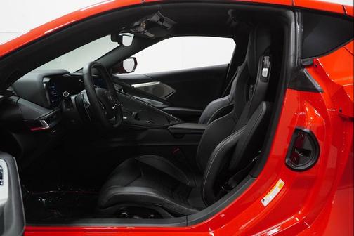 2024 Chevrolet Corvette Stingray w/2LT