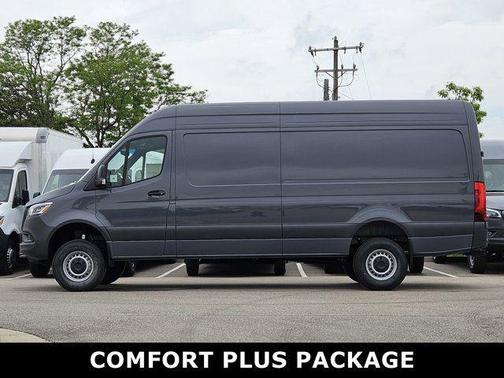 2025 Mercedes-Benz Sprinter 2500 High Roof