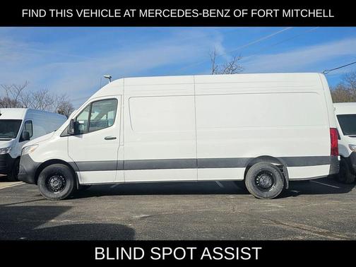 2025 Mercedes-Benz Sprinter 2500 High Roof
