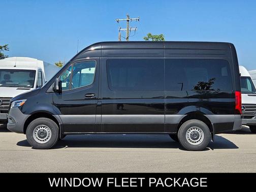 2025 Mercedes-Benz Sprinter 2500 Standard Roof