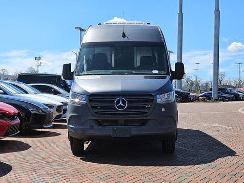 2022 Mercedes-Benz Sprinter 4500 High Roof V6