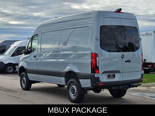 2025 Mercedes-Benz Sprinter 2500 Standard Roof