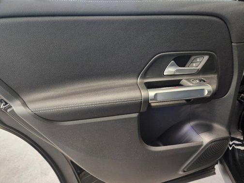 2022 Mercedes-Benz GLB 250 4MATIC