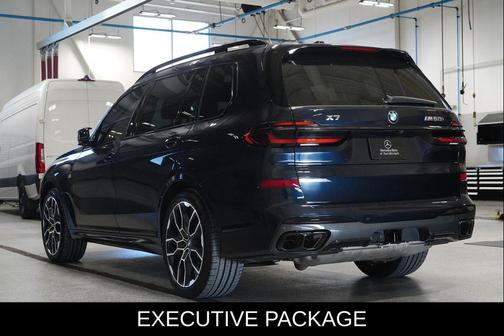 2026 BMW X7 M60i