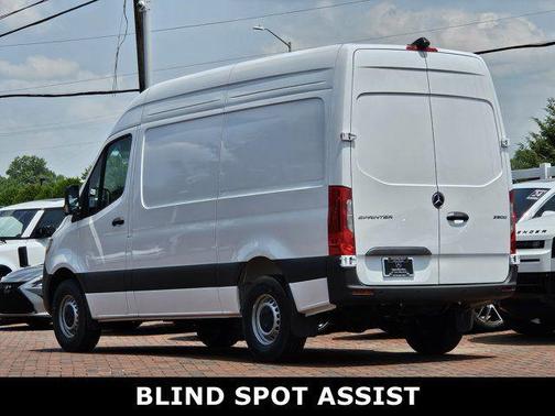 2025 Mercedes-Benz Sprinter 2500 Standard Roof