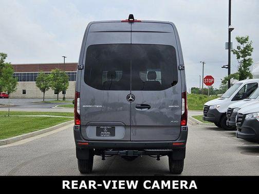 2025 Mercedes-Benz Sprinter 2500 Standard Roof