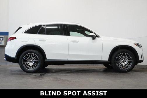 2025 Mercedes-Benz GLC 300 4MATIC