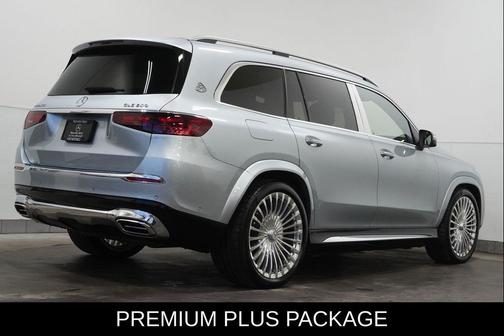 2025 Mercedes-Benz Maybach GLS 600 4MATIC