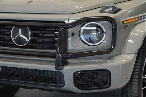 MANUFAKTUR Arabian Grey Non- Metallic 2025 Mercedes-Benz G-Class 4MATIC