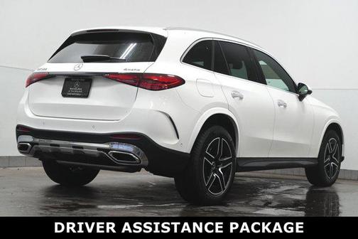 2025 Mercedes-Benz GLC 300 4MATIC