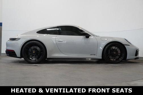2023 Porsche 911 Carrera GTS