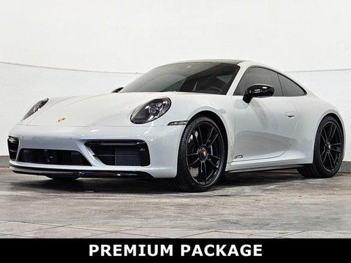 2023 Porsche 911 Carrera GTS