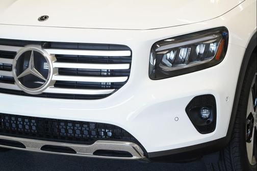 2026 Mercedes-Benz GLB 250 4MATIC
