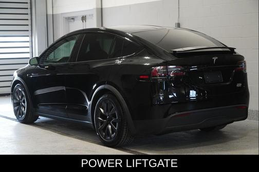 2022 Tesla Model X Plaid Tri Motor All-Wheel Drive