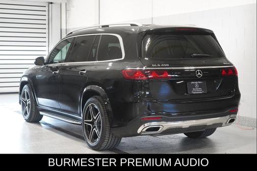 Obsidian Black Metallic 2027 Mercedes-Benz GLS 450 4MATIC
