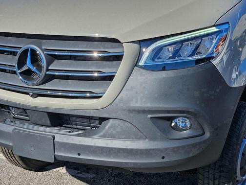 2026 Mercedes-Benz Sprinter 2500 Standard Roof