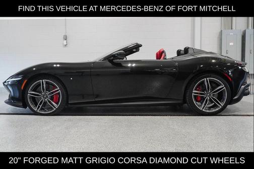 Nero Daytona Metallic 2024 Ferrari Roma Spider Base
